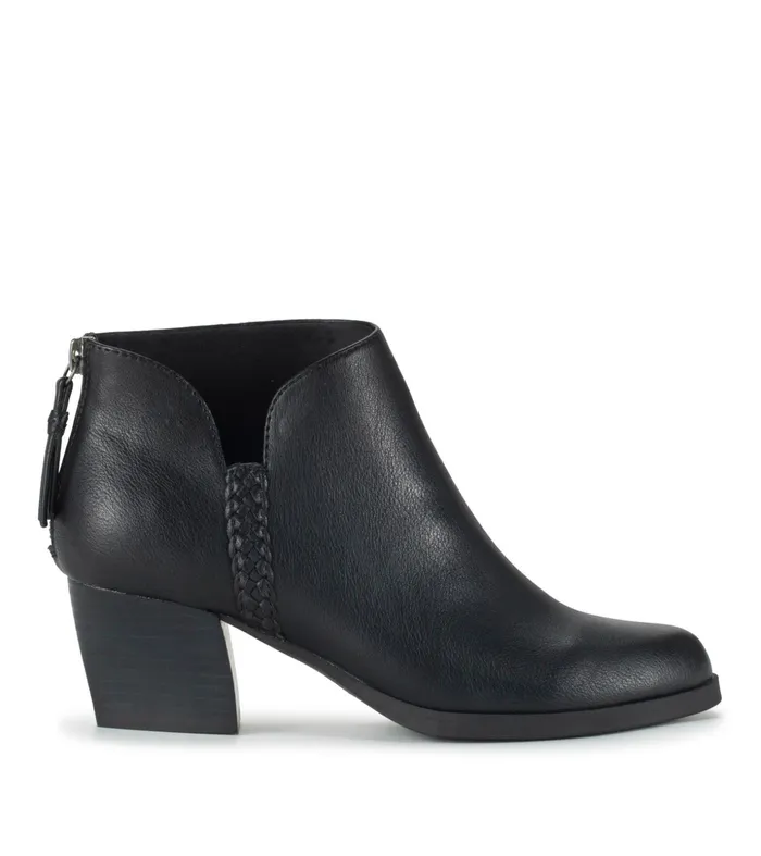 Women Baretraps Booties Lauryn Block Heel Ankle Bootie Black