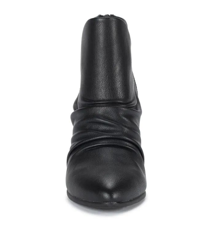 Women Baretraps Booties Leanna Bootie Black