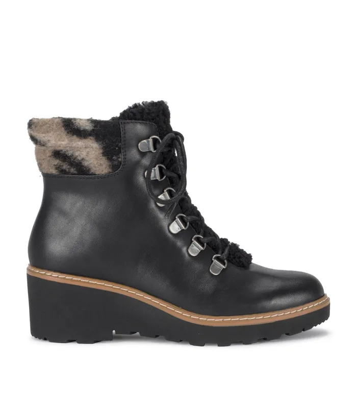 Women Baretraps Booties Nasha Lace Up Wedge Bootie Black