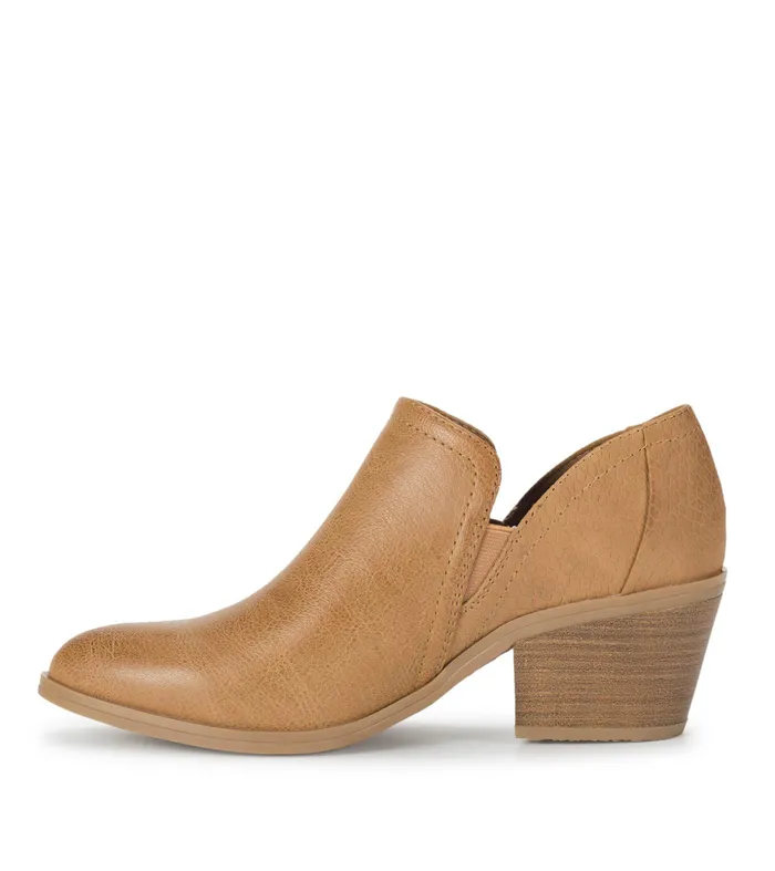 Women Baretraps Booties Slaine Ankle Bootie Sandstone