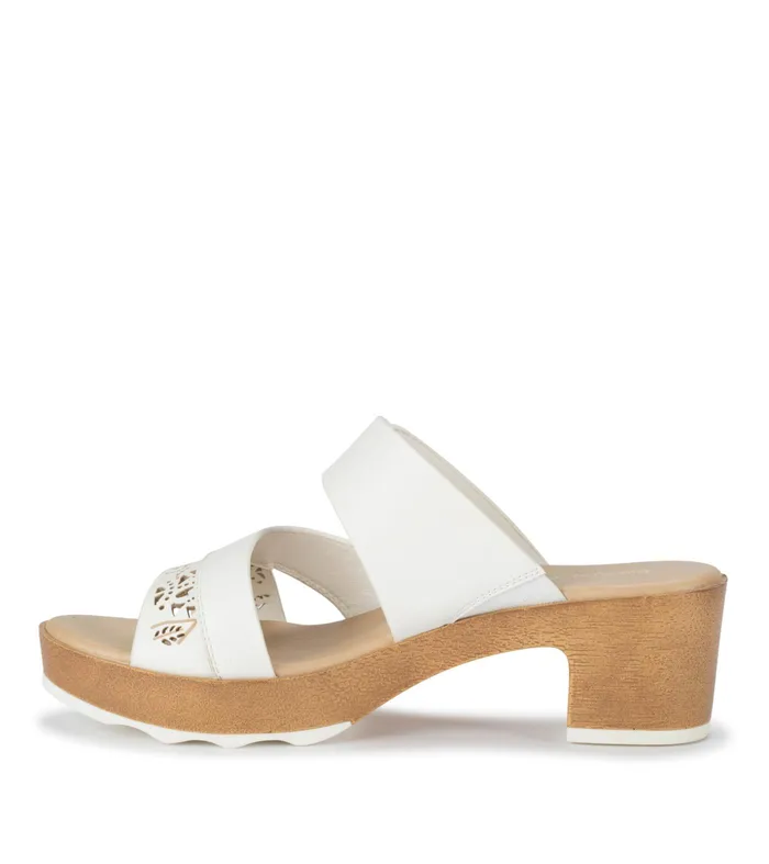 Women Baretraps Slides and Slip On Sandals Gigi Block Heel Slide Sandal White