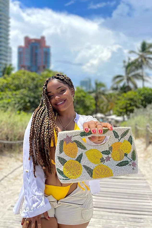 Women Crossbody Bags America and Beyond Make Lemonade Clutch