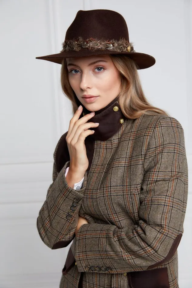 WomenEquestrian In Stock Tailoring Holland Cooper Country Classic Jacket Bourbon Tweed