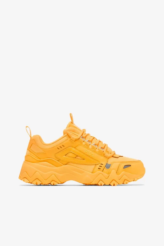 Women Fila Sneakers and Lifestyle Oakmont Tr