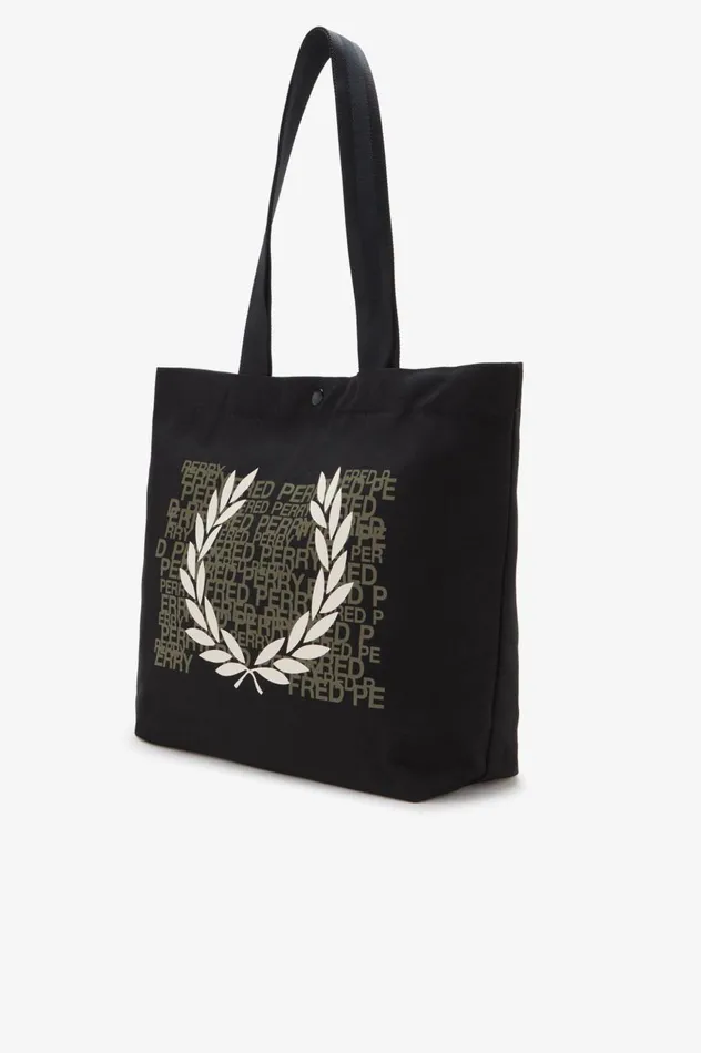 Women Laurel Wreath Tote Bag Black Fred Perry Bags