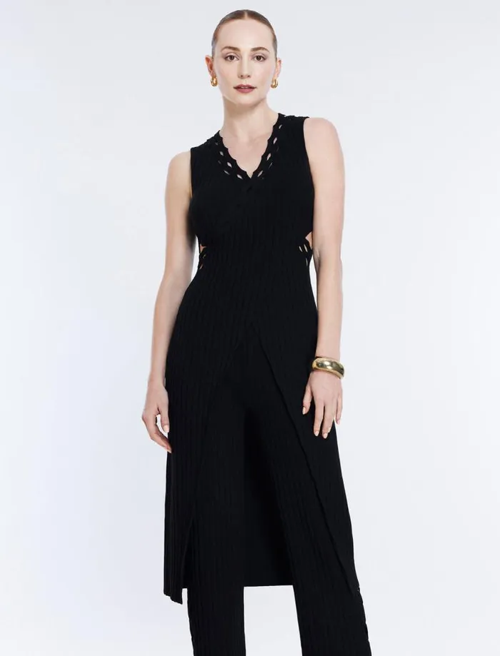 Women Long Knit Tunic Top Black BCBG Tops