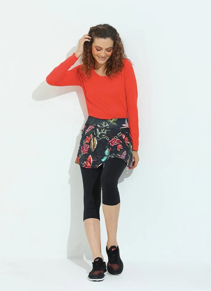 Women Love Skirted Capri Petal Dona Jo Skirted Leggings and Capris
