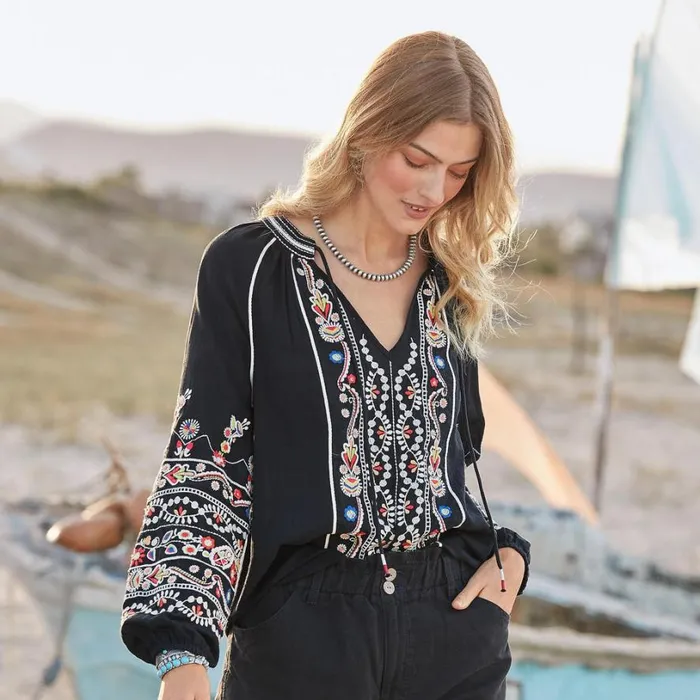 Women Magdalene Top Black Sundance Catalog Tops