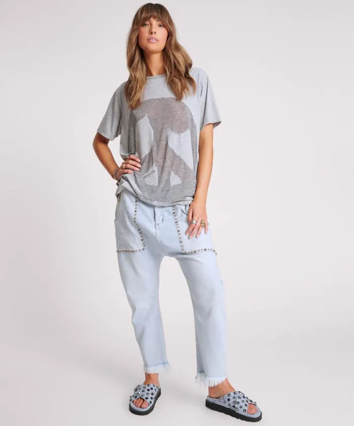Women PEACE BURNOUT BASKETBALL TEE One Teaspoon Tees and Tanks
