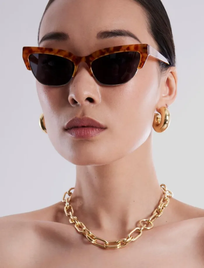 Women Retro Kitten Sunglasses Honey Demi Shiny Gold BCBG Sunglasses Women Retro Kitten Sunglasses Honey Demi Shiny Gold BCBG Sunglasses