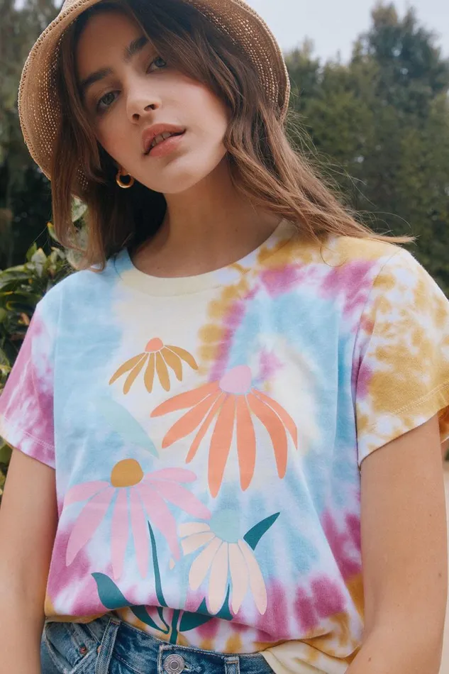 Womens Chaser Brand Loungewear Daisy Bunch Tee