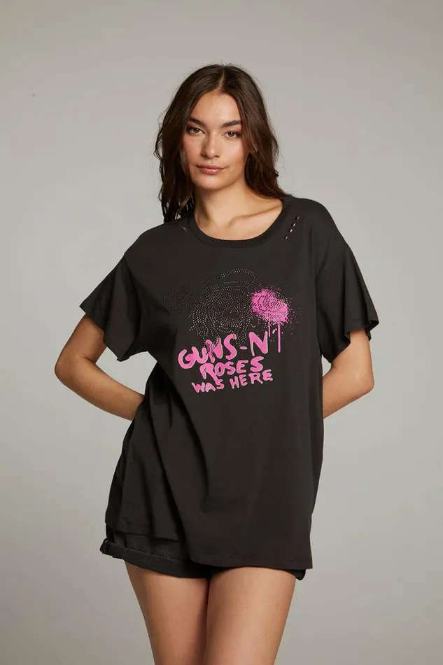 Womens Chaser Brand Tops Gun N039 Roses Studded Skull Tee