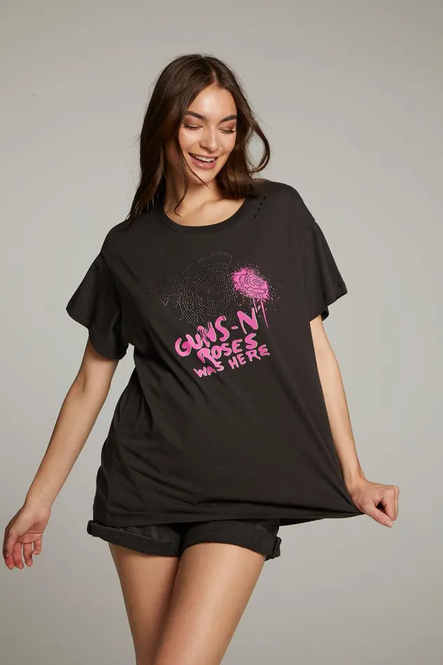 Womens Chaser Brand Tops Gun N039 Roses Studded Skull Tee
