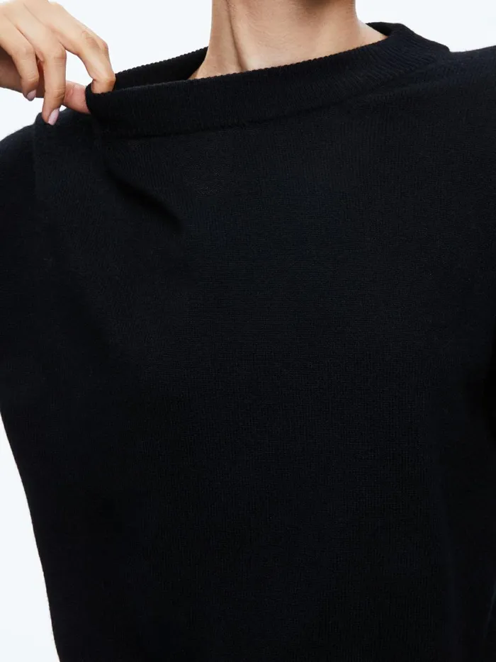 Womens Sweaters Alice Olivia Fila Crewneck Pullover Black