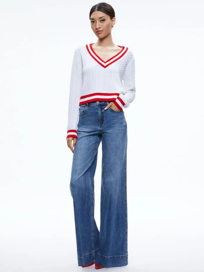 Womens Sweaters Alice Olivia Marika Cable Knit VNeck Pullover Soft Whiteperfect Ruby