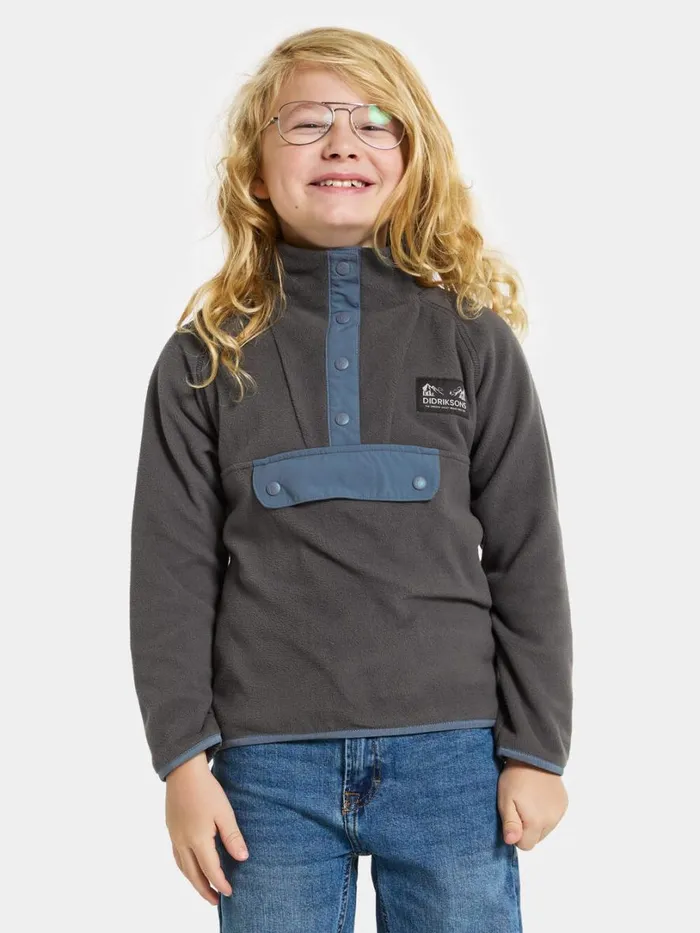 Yokto Kids039 Half Button Coal Black Kids Didriksons Fleece and Midlayers