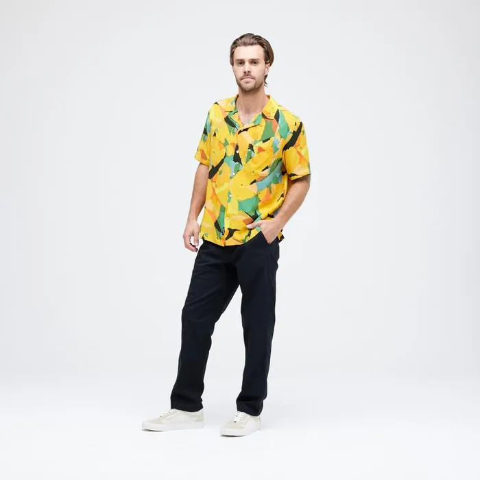Yoto Button Up Shirt Tropical Men Stance Shirts and Tees